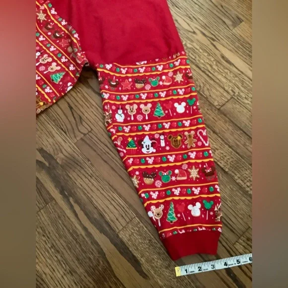 Disney Parks Holiday Treats Spirit Jersey - Picture 11 of 16